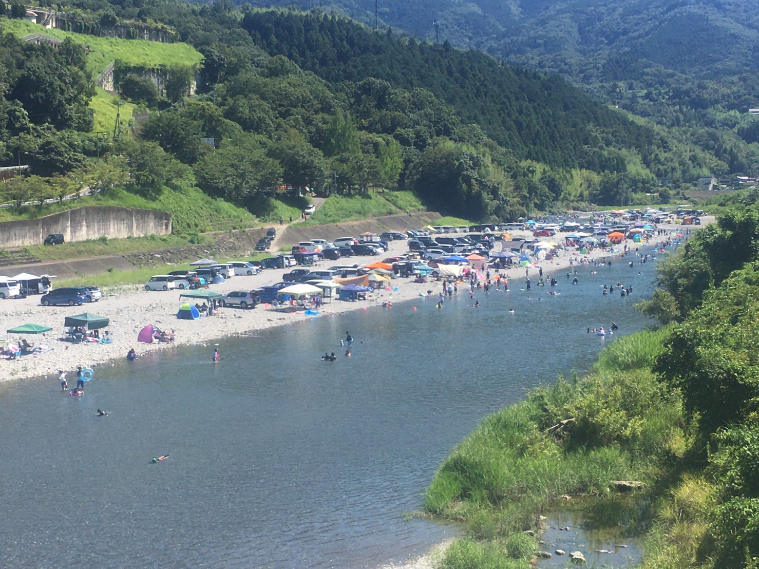 活動歴および当時の関連ビジュアル記録